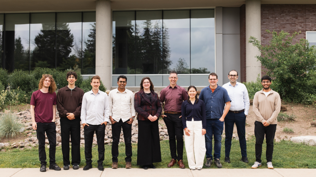 Qubic Secures CA$1.5 Million ($1.08 Million USD) Canadian Federal Contract for Cryogenic Amplifiers